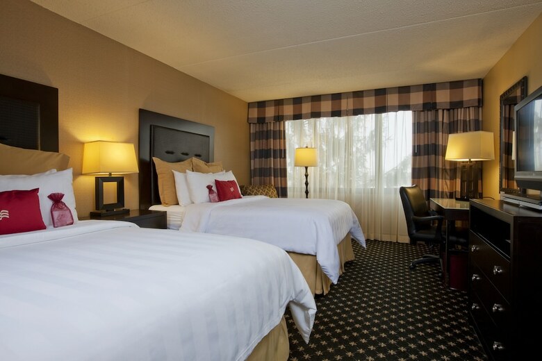 Hotel Crowne Plaza Indianapolis Airport