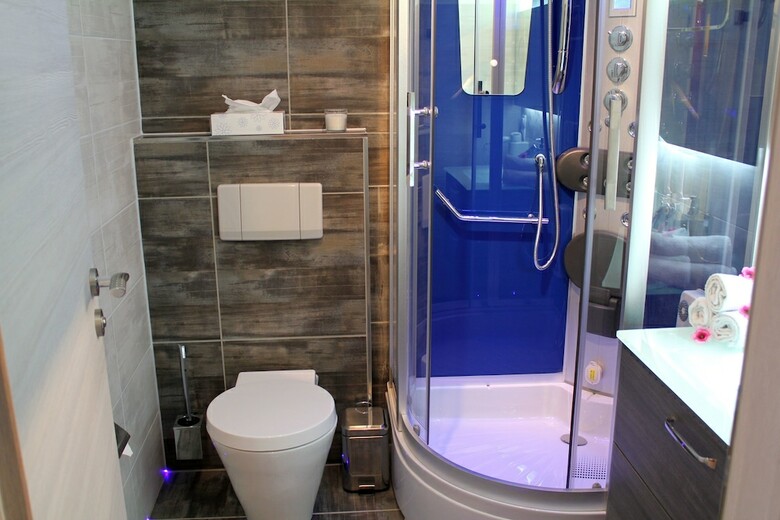 Apartamentos Ferienwohnungen Maarberg Resort