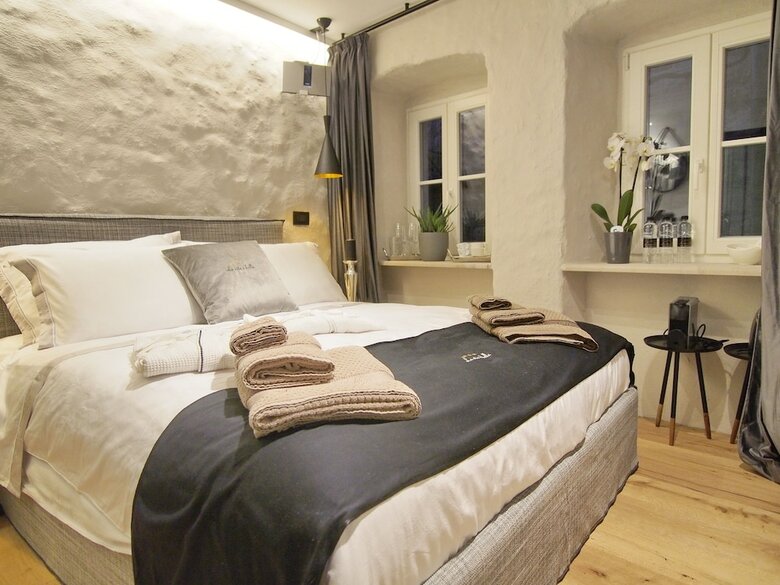 Hotel La Vita E Bella II