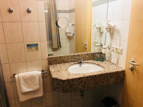 Hotel-g�stehaus L�wen