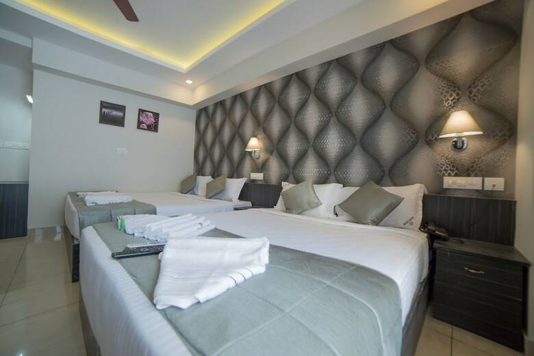 Hotel South Gate Residency