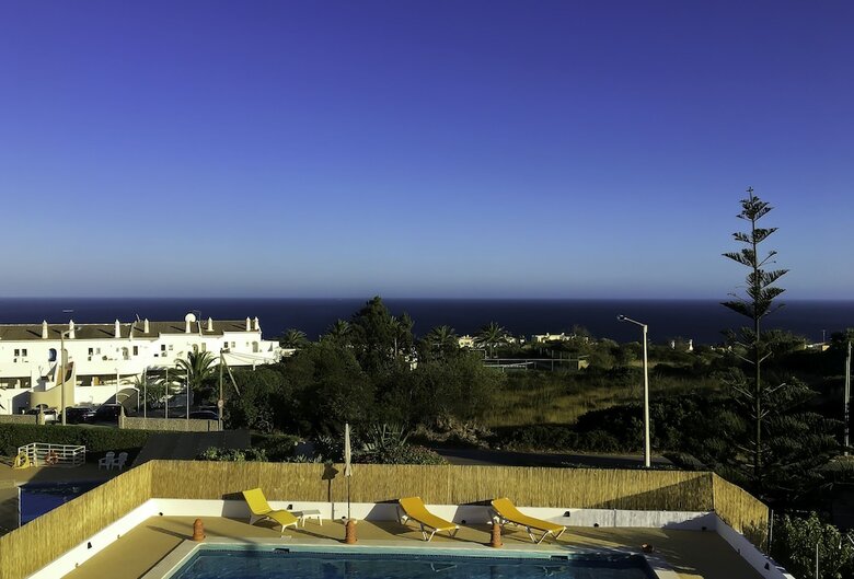 Bed & Breakfast Vila Sta Teresinha Suites