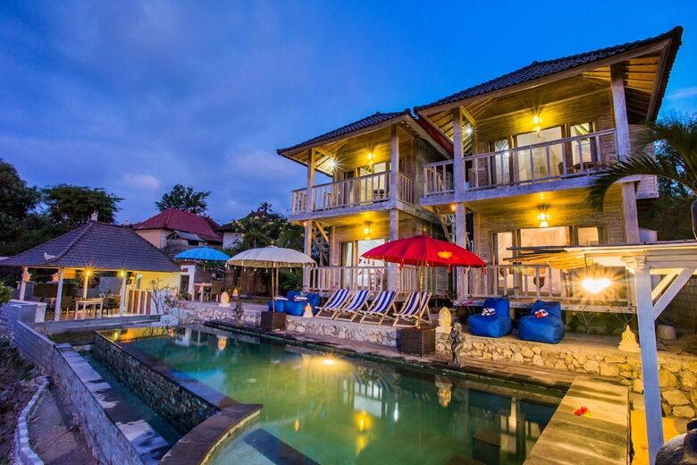 Bed & Breakfast The Puncak Sunset Ceningan