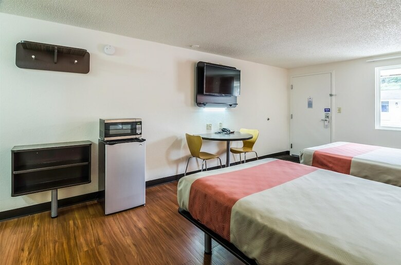 Motel 6 Troutville Va