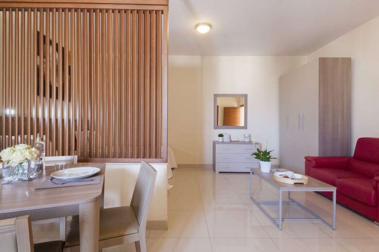 Apartamentos Blubay Suites By St Hotels