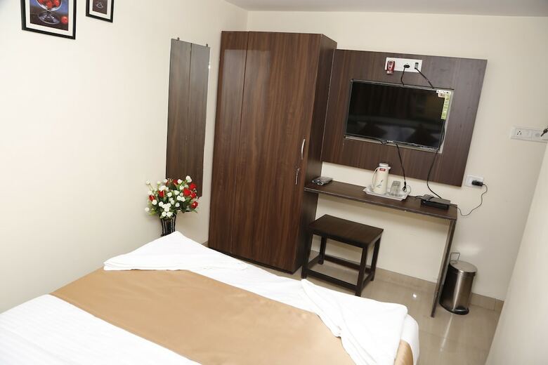 Hotel Royal Onix Mumbai