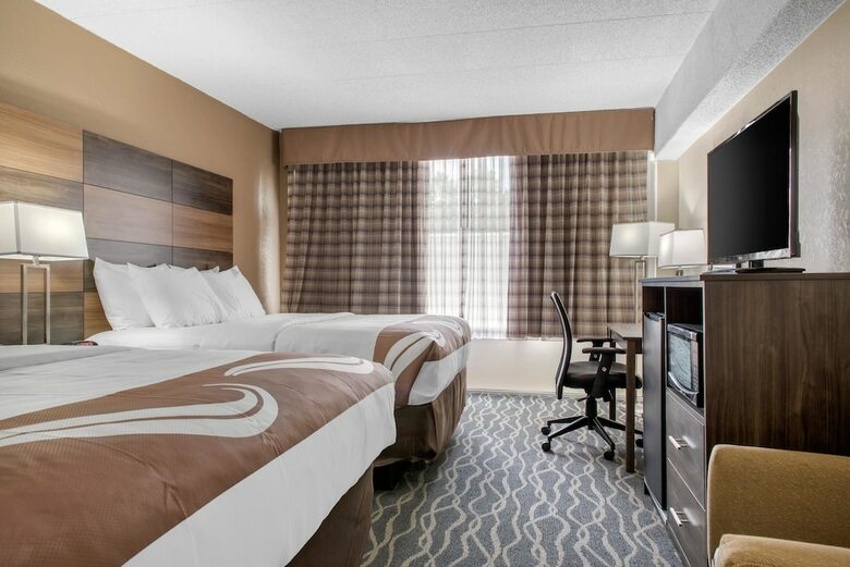 Hotel Quality Inn And Conference Center