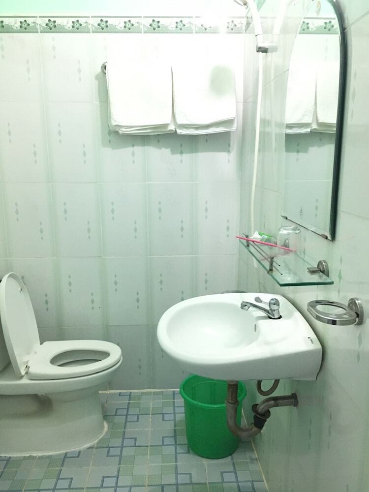 Hotel Thanh Ngoc Motel