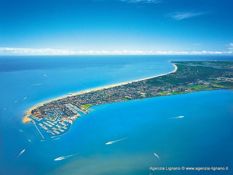Apartamento Lignano Riviera Con 3 Camere E Giardino