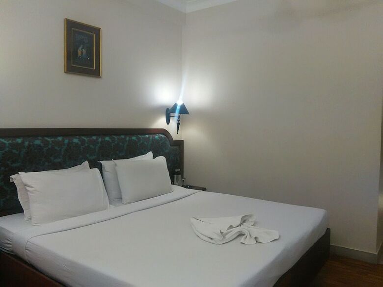 Hotel The Woods Manor Mg Road