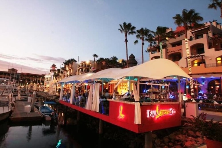 Apartamentos Rated For Best Value In Cabo!! Nautical 1br Suite
