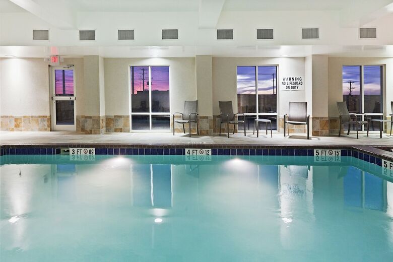 Holiday Inn Express Hotel & Suites El Paso