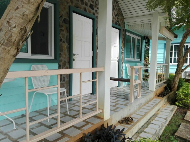 Hotel Cottages At Hill Resort