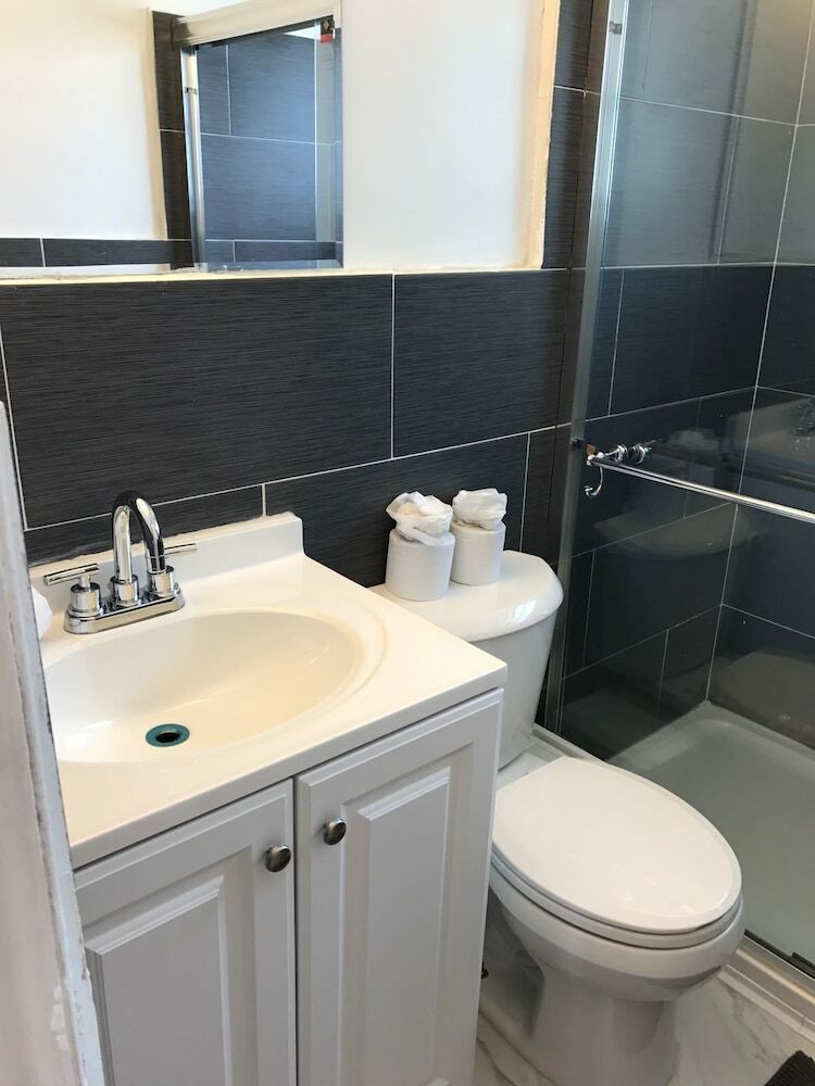 Hallandale Beach Apartments