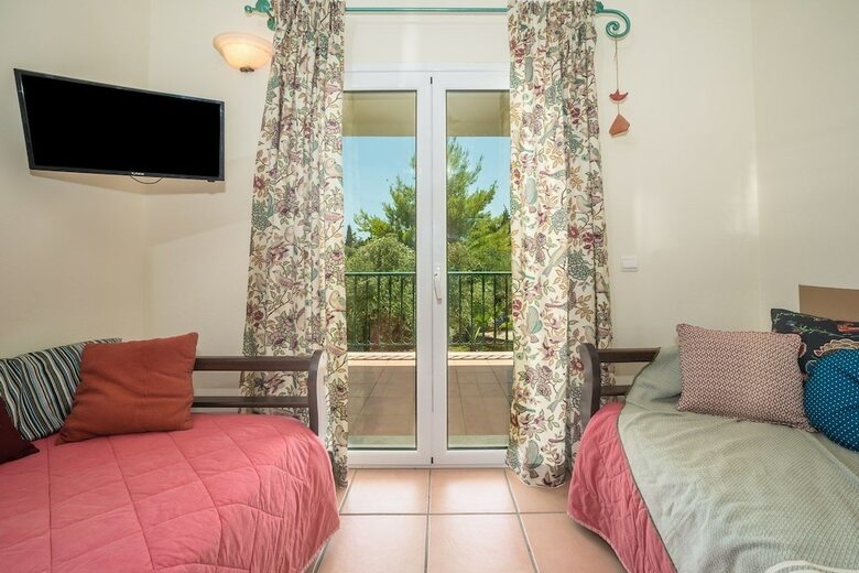 Villa Liofyto Apartments