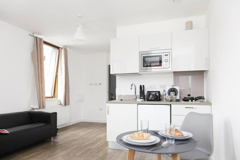 Apartamentos Spacious And Elegant City Centre Studio!