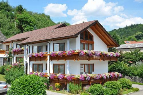Hostal Hotel-pension Breig Garni