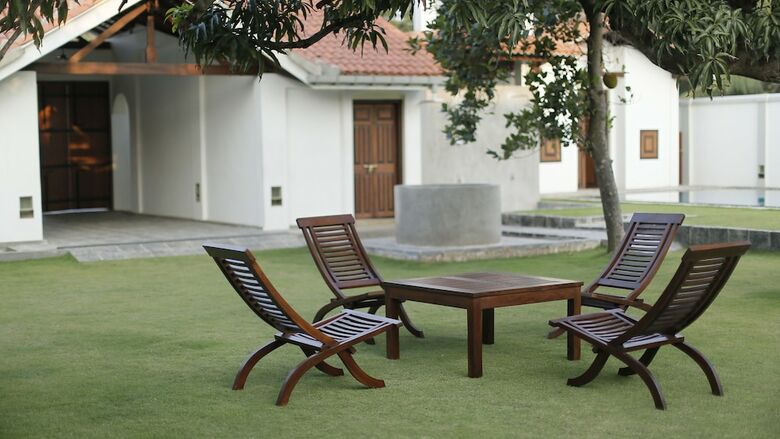 Hotel Yoho Monsoon Villa