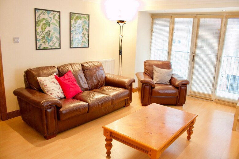 Apartamentos 2 Bedroom Flat In Converted Distillery In Edinburgh