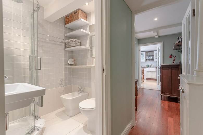 1 Bedroom Apartment In Kennington With Garden