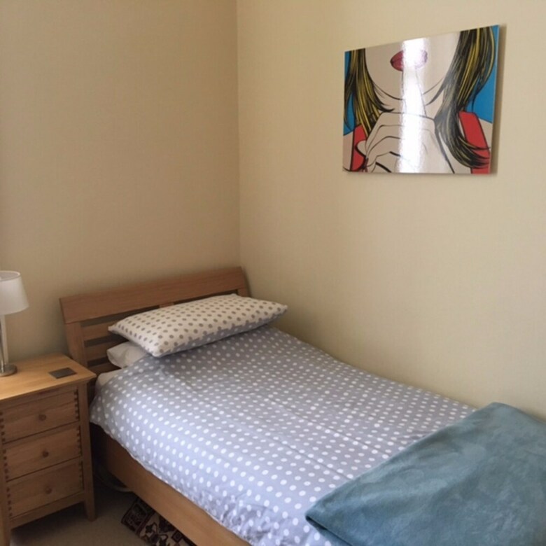 South Edinburgh 3 Bedroom Apartment With Garden