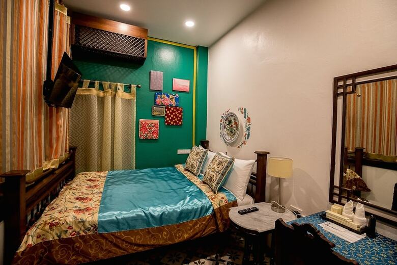 Songkhla Tae Raek Antique Hotel