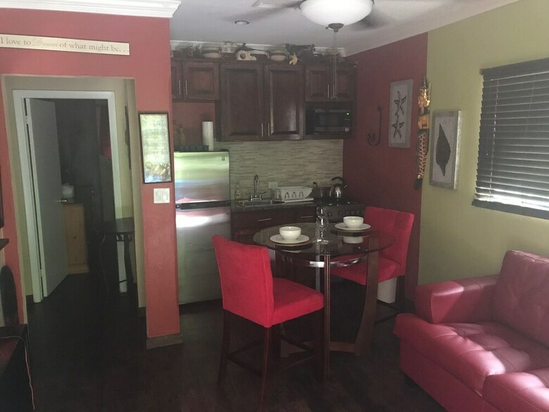 Apartamentos Brownstone Sea Beach