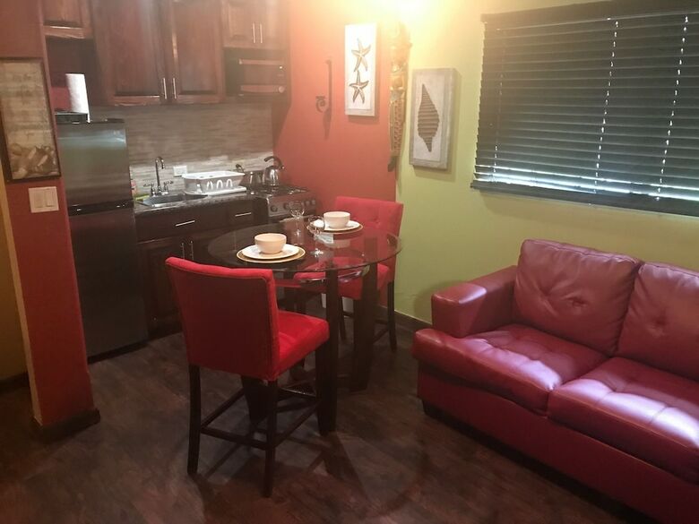 Apartamentos Brownstone Sea Beach