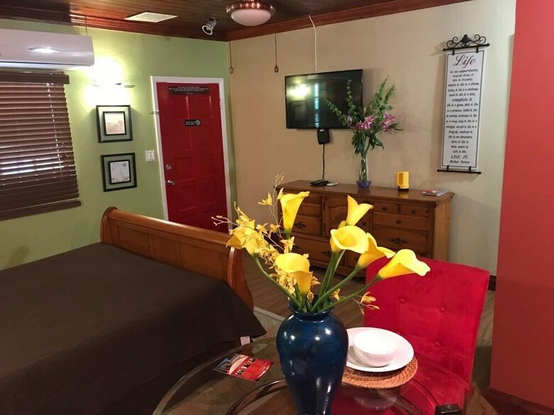 Apartamentos Brownstone Sea Beach