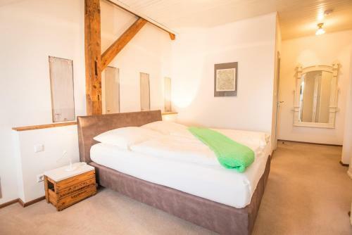Hotel Historischer Dorfgasthof Hirsch