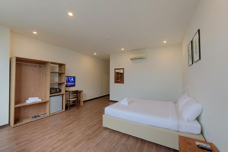 Vitalis Riverside Hotel