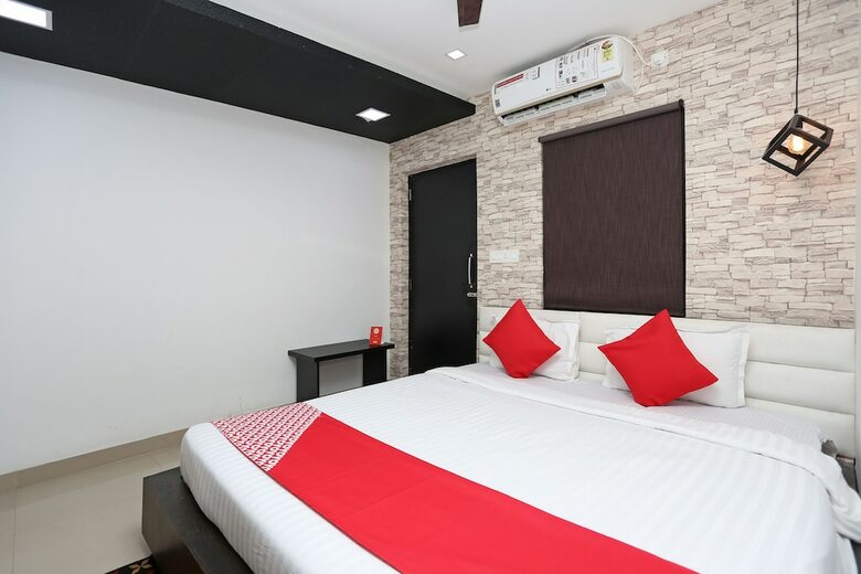 Oyo 11408 Hotel Sai Jagannath