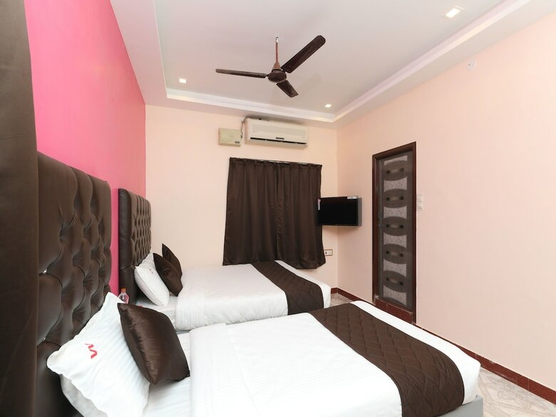 Hotel Oyo 11736 Venkateswara Vilasam