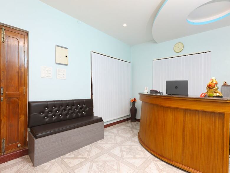 Hotel Oyo 11736 Venkateswara Vilasam
