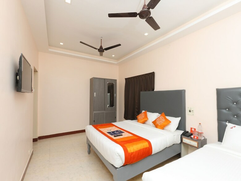 Hotel Oyo 11736 Venkateswara Vilasam