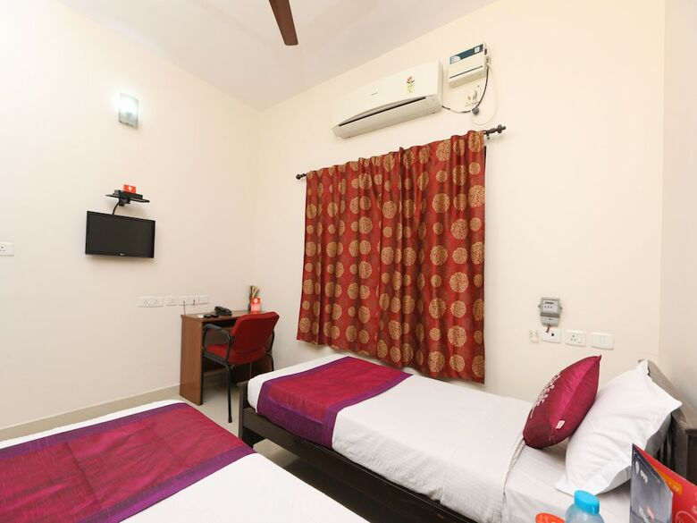 Hotel Oyo 20013 Silverkey Omr