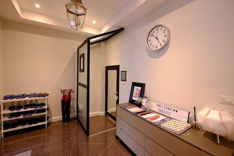 Hotel Neveu Premier Residence