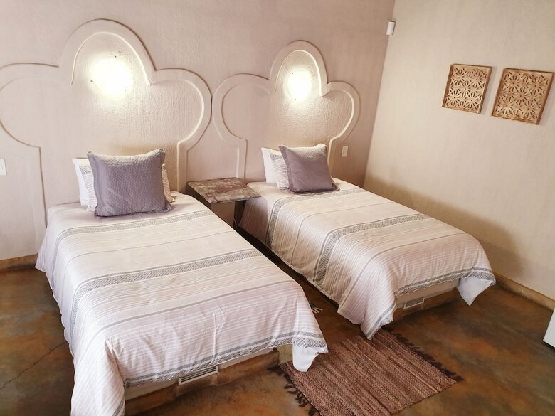 Bed & Breakfast Shingalana Guest House