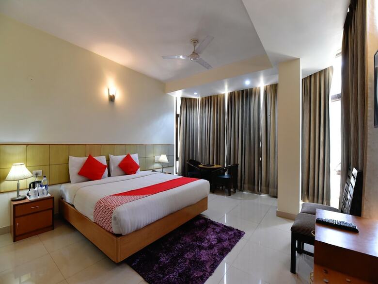 Oyo 1492 Hotel Broadway Inn