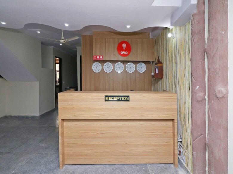 Oyo 12348 Hotel Aerosky Residency