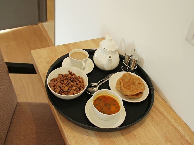 Hotel Oyo 12722 B K House