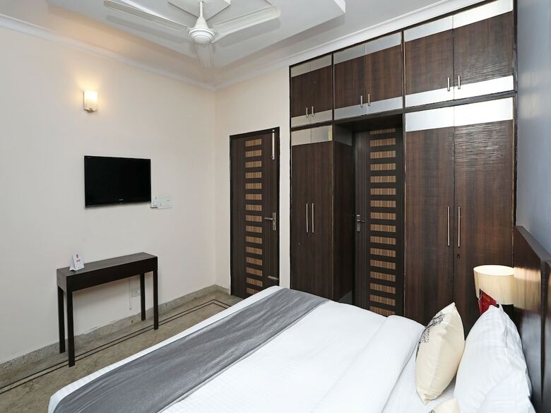 Hotel Oyo 11761 Whitepod Inn