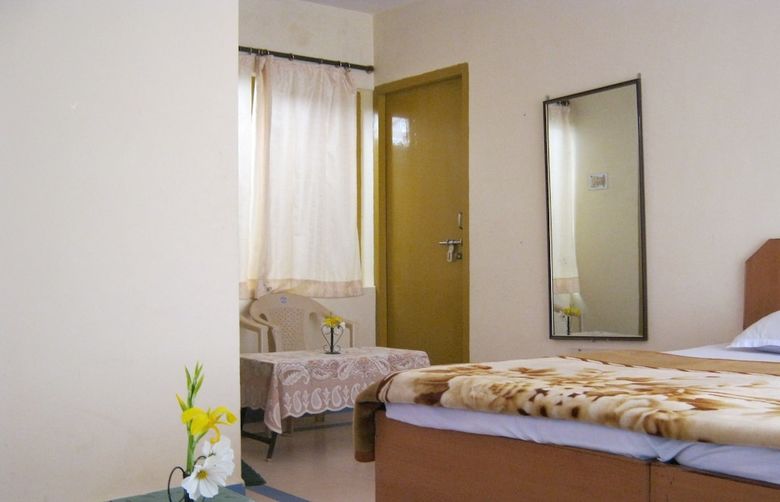 Hotel Janardan Resort Pangot