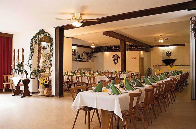 Posada Gasthaus Zum Hahn