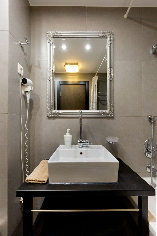 Budapest Holidays Apartments & Spa