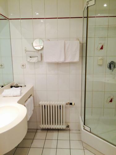 Hostal Hotel Gasthaus Adler