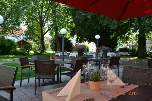 Hostal Hotel Gasthaus Adler