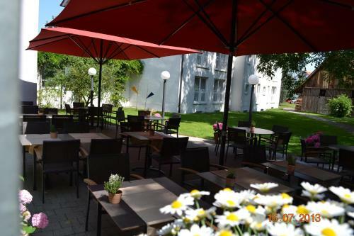 Hostal Hotel Gasthaus Adler