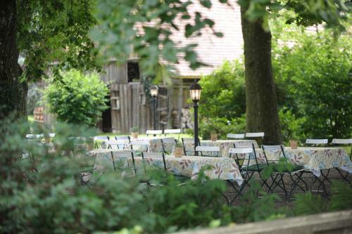 Hostal Hotel Gasthaus Adler
