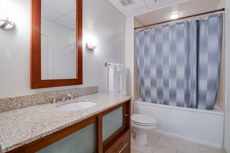 Apartamentos Bluebird Suites Near Autozone Park